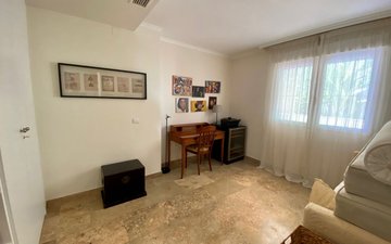 Property slide 29