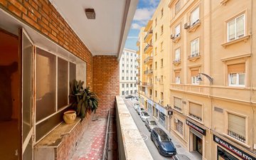 Property slide 17