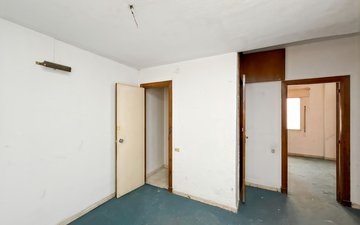Property slide 31