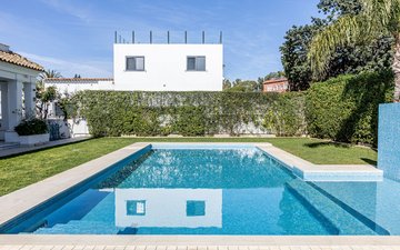 Property slide 25
