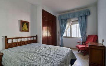 Property slide 17