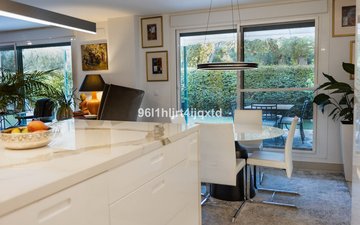 Property slide 10