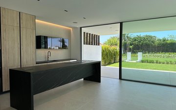 Property slide 20