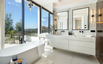 Property slide 18