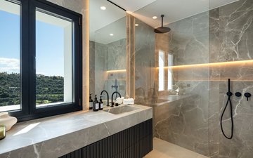 Property slide 24
