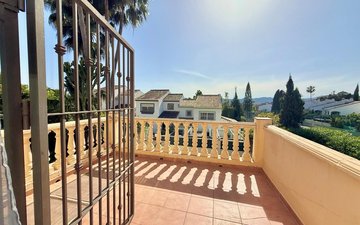 Property slide 19