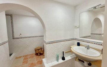 Property slide 30