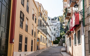 Property slide 16