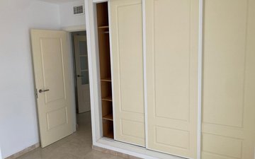 Property slide 21