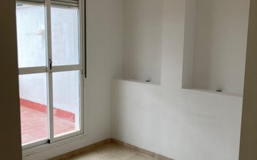 Property slide 22