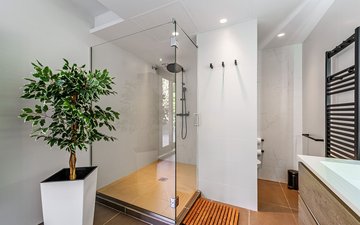 Property slide 32