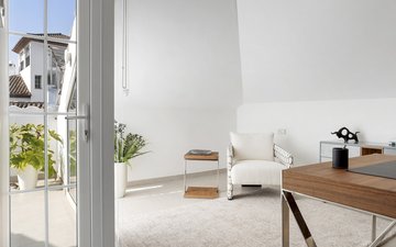 Property slide 18