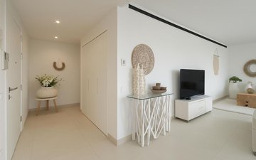 Property slide 16