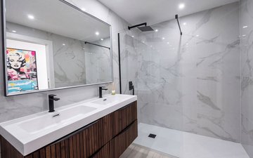 Property slide 20
