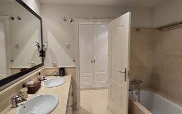 Property slide 38