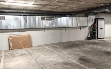 Property slide 16