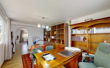 Property slide 21