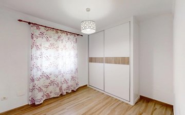 Property slide 28