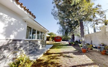 Property slide 39
