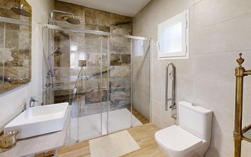Property slide 40