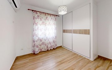 Property slide 42