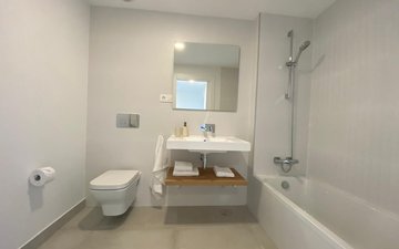 Property slide 21
