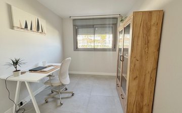 Property slide 24