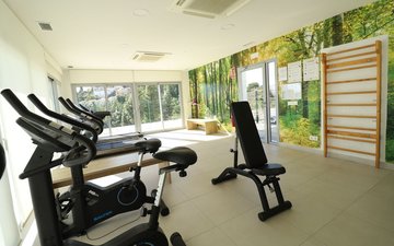 Property slide 36