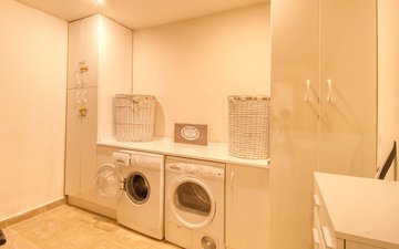 Property slide 42