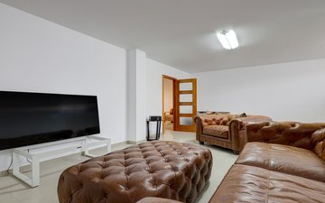 Property slide 35
