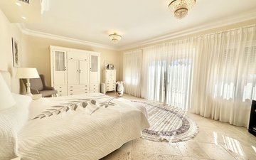 Property slide 27