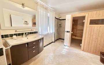Property slide 41