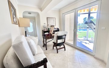 Property slide 52