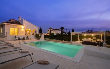 Property slide 38