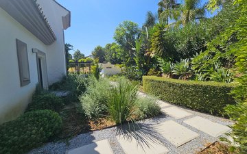 Property slide 28