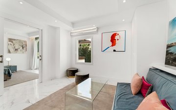 Property slide 25