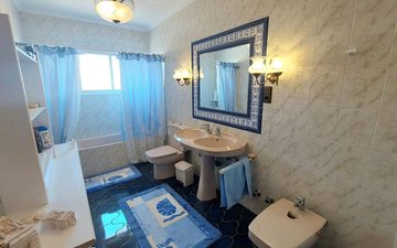 Property slide 21