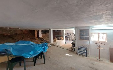 Property slide 35