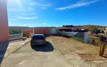 Property slide 42
