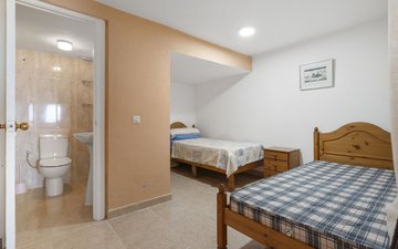 Property slide 36