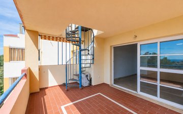 Property slide 4