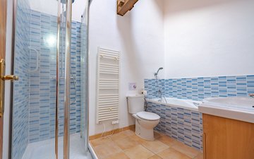 Property slide 44