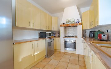 Property slide 8