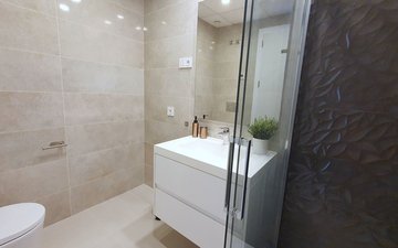 Property slide 31