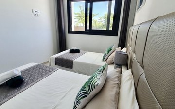 Property slide 32