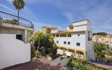 Property slide 18