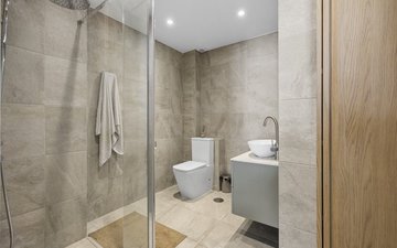 Property slide 22