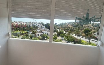 Property slide 10