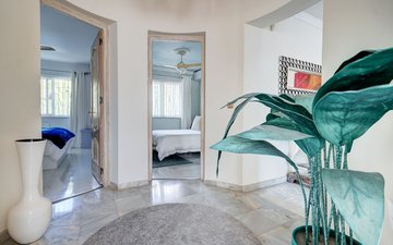 Property slide 18