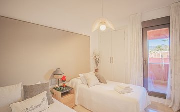 Property slide 20